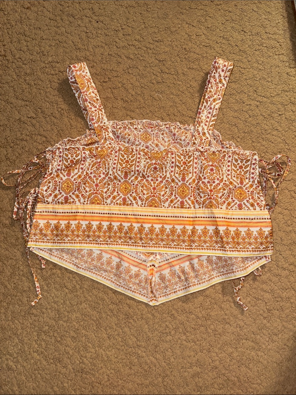 American Eagle Boho Side Tie Cropped Tank Top - Picture 3 of 6